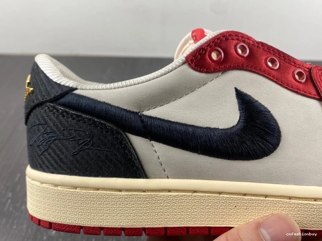 OG Air Trophy Low x Jordan Room Away 1 FN0432-100 0731